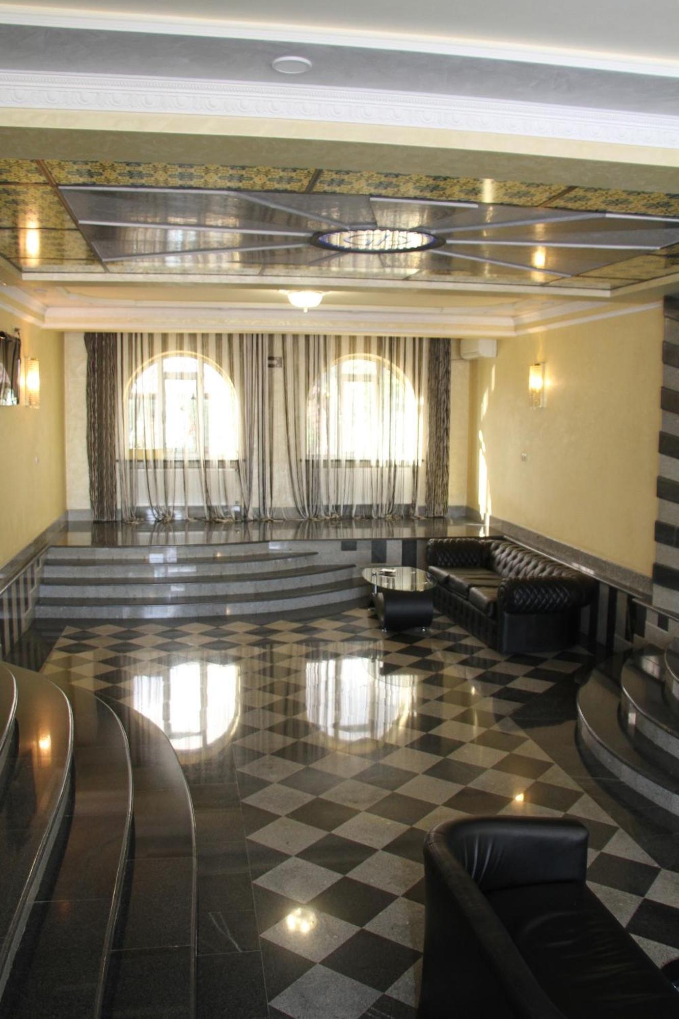 Grand Hotel Kapan, Armenia Esterno foto
