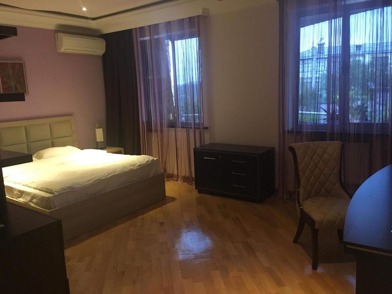 Grand Hotel Kapan, Armenia Esterno foto